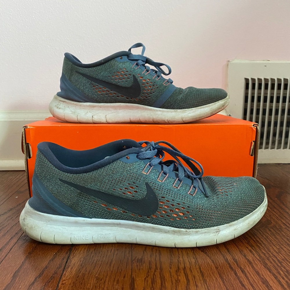 Women’s Nike Free Run Sneaker